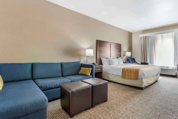 Room 14 of 25